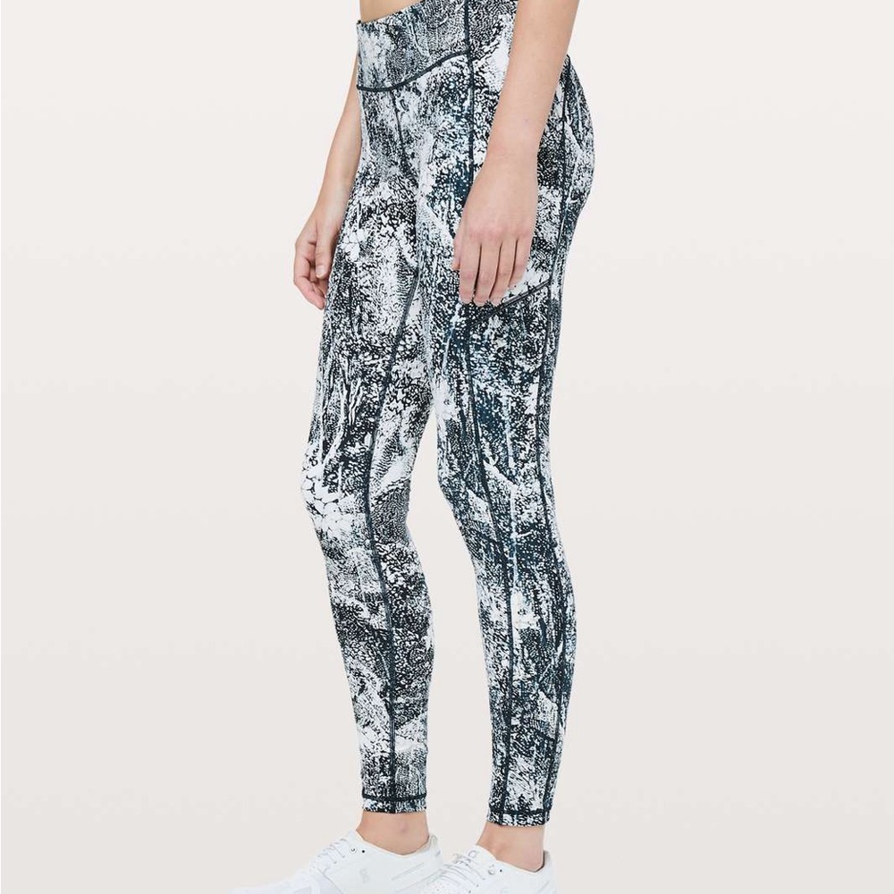Lululemon Speed Up Tight extreme Wildwood multi color print leggings